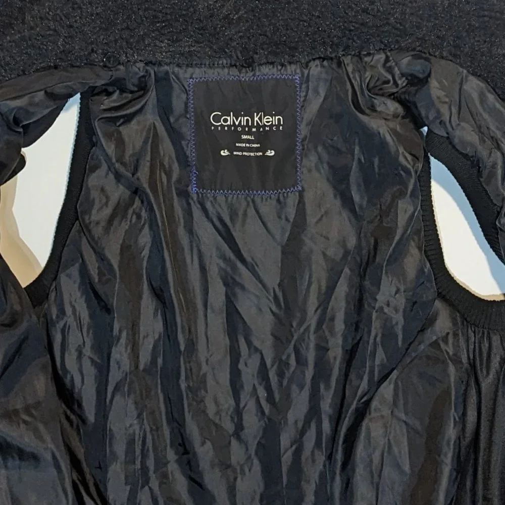 Calvin Klein | Women's Black Puffer Vest With Removable Collar Sherpa Fur - Picture 3 of 6